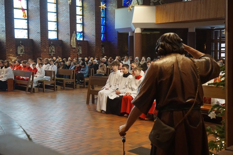 Eucharystia przy stajence betlejemkiej