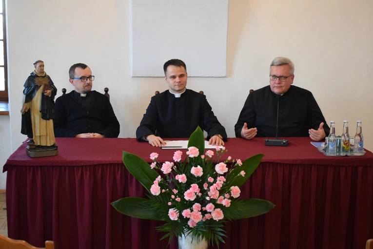 Akademia tomaszowa w Sandomierzu