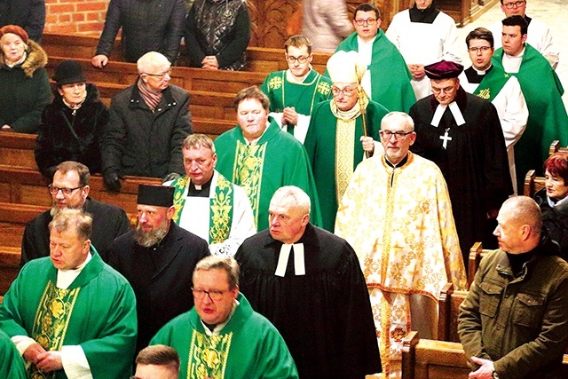 Msza Święta z udziałem gości ekumenicznych w katedrze św. Mikołaja w Elblągu.