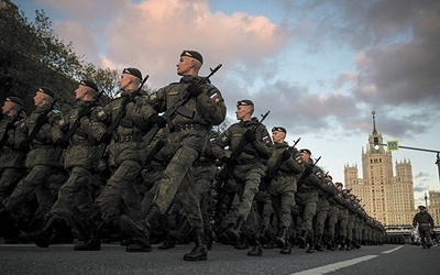 Można mieć poważne wątpliwości, czy państwa Europy Zachodniej są w stanie zaakceptować znaczące wydatki na zbrojenia po to, aby gwarantować bezpieczeństwo na wschodniej  flance NATO.  