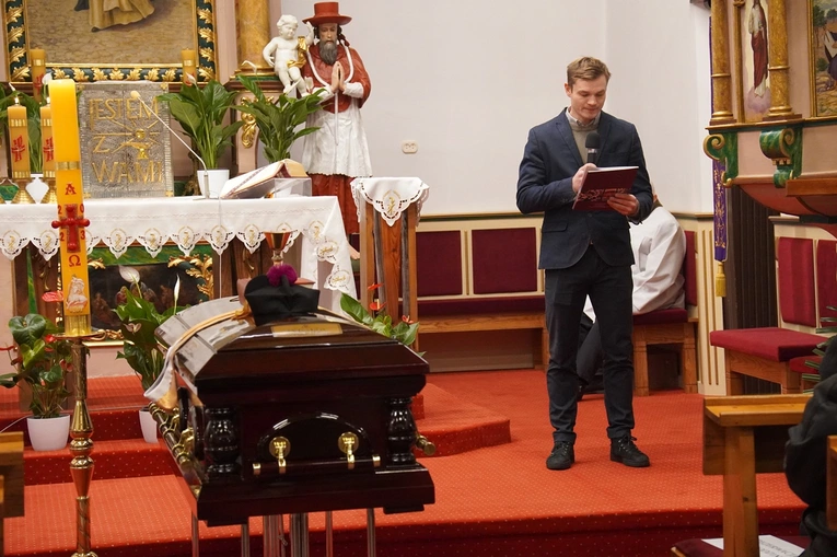 Uroczystości pogrzebowe śp. ks. prof. Wiesława Wenza