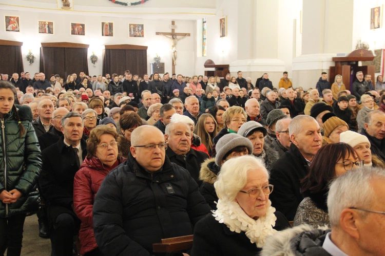 Dąbrowa Tarnowska. 15 lat nieustannej adroacji