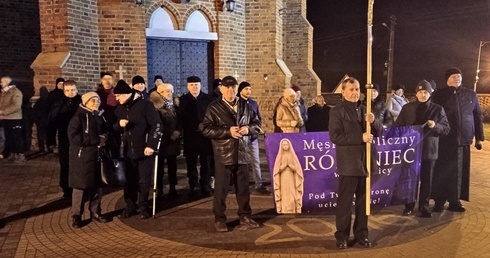 Zawierzali Maryi własną drogę nawrócenia i powołanie do podążania za Chrystusem. 