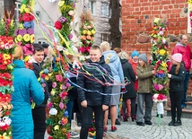 Wydarzenie rozpoczyna się tradycyjnie w Środę Popielcową.