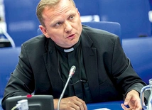 Przyszły nuncjusz pracuje na co dzień w Wiedniu.