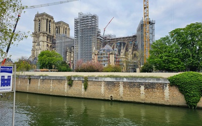 Paryż: Jak będzie wyglądało ponowne otwarcie katedry Notre-Dame?