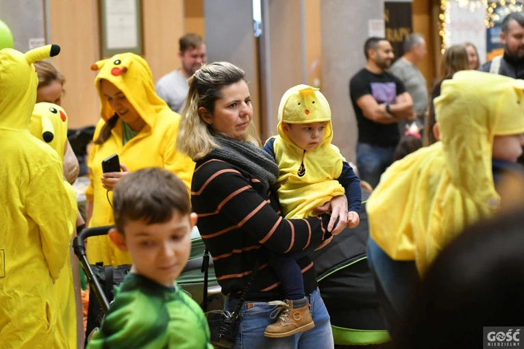 Zabawa i wsparcie budowy domu z hospicjum perinatalnym