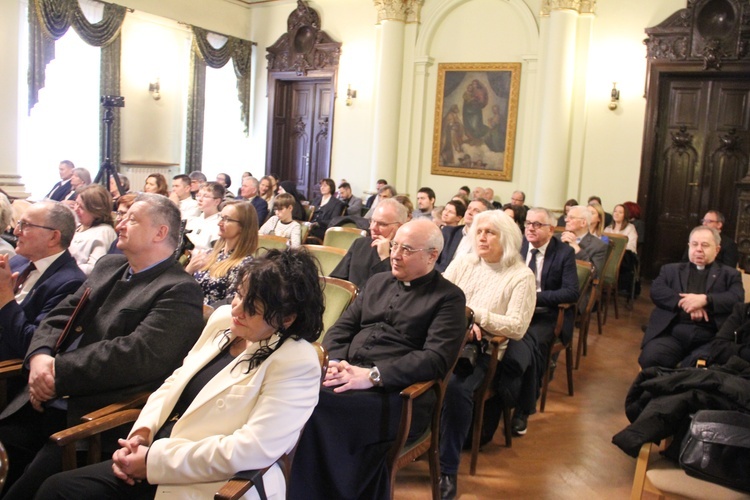 Nowy Sącz. 25 lat wydawnictwa "Promyczek"