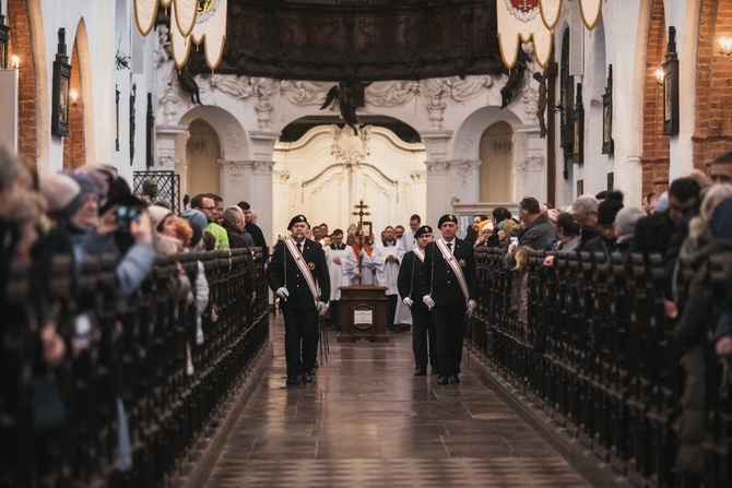 Rozpoczęcie peregrynacji relikwii bł. rodziny Ulmów