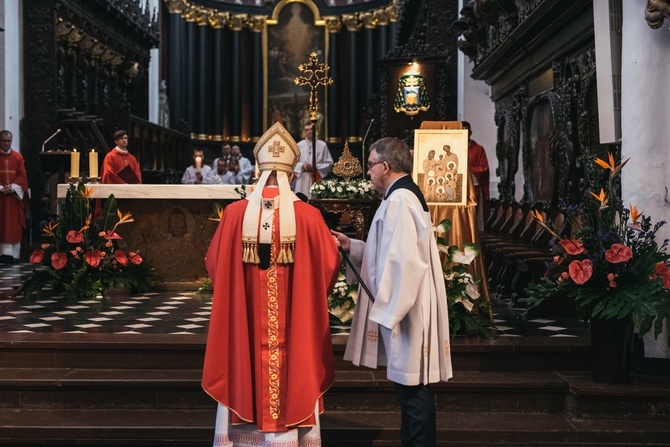 Rozpoczęcie peregrynacji relikwii bł. rodziny Ulmów