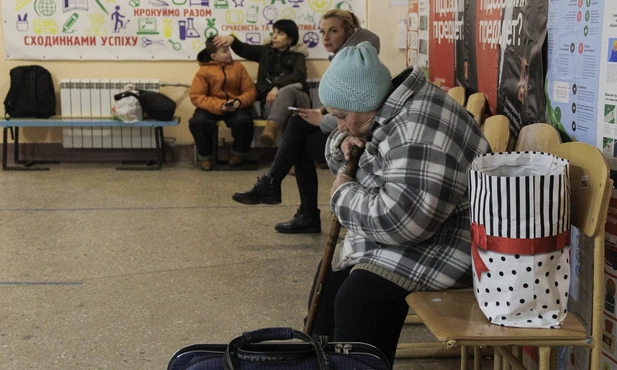Kard. Zuppi w Warszawie: Przyjmowanie uchodźców to wielka praca na rzecz pokoju