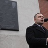 Odsłonięcie tablicy pamiątkowej prezydenta Lecha Kaczyńskiego