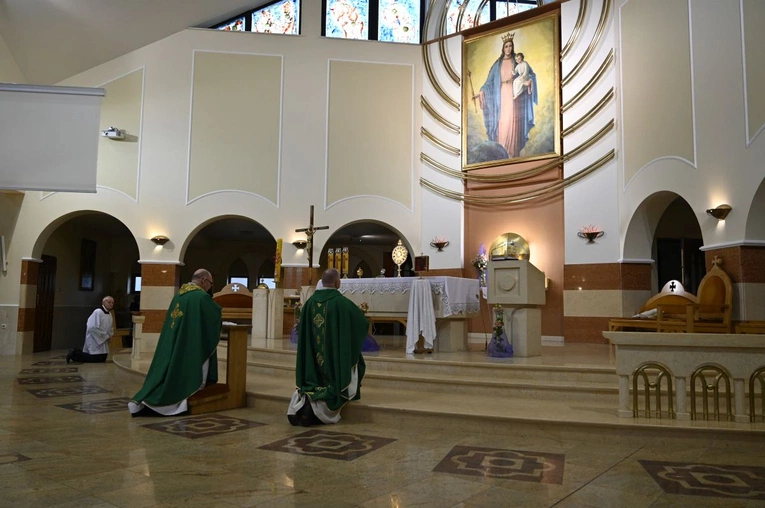 O. Robert Krawiec OFM Cap. i relikwie św. Ojca Pio w Cygańskim Lesie