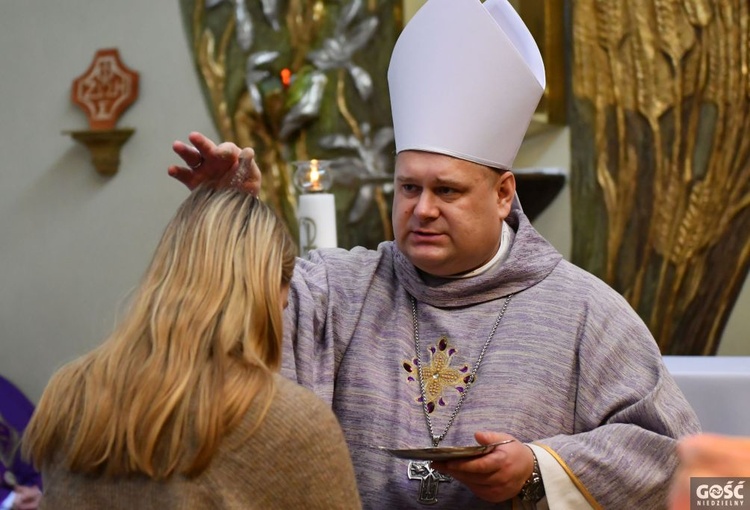 Środa Popielcowa na oazowych rekolekcjach w Rokitnie