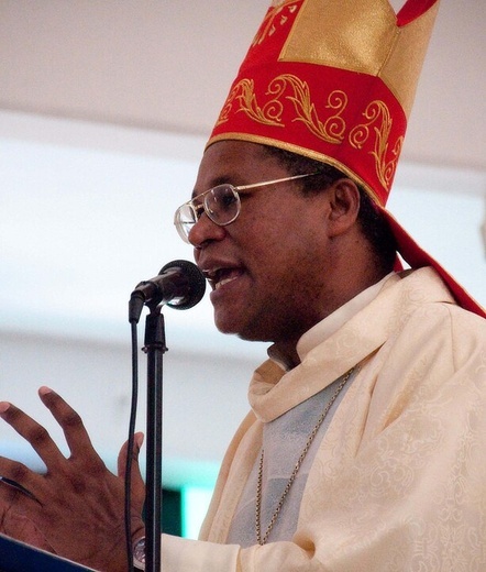 Haiti: biskup ranny w wybuchu