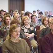 W spotkaniu uczestniczyło 60 osób.