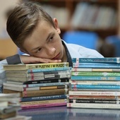 Ekspert KUL o kanonie lektur, których nie czytają uczniowie