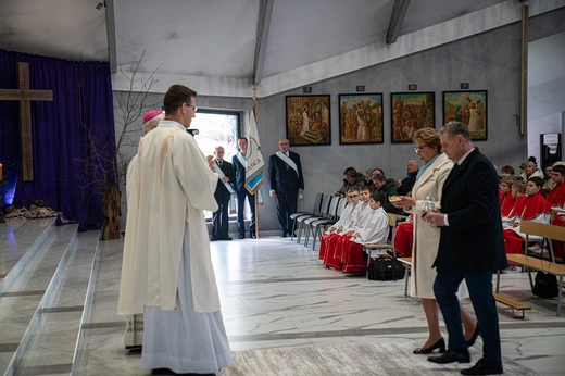 Katowice-Piotrowice. Święcenia diakona Mateusza Ochojskiego