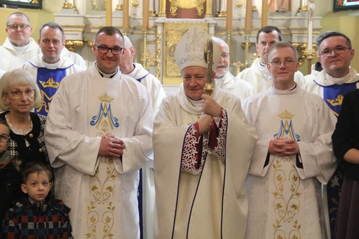 Ruda Śl.-Halemba. Święcenia diakonatu Pawła Dąbrowskiego