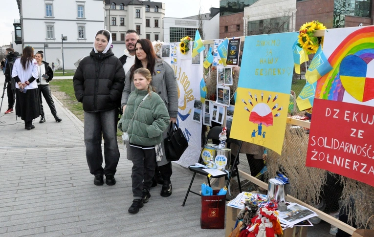 Wiec solidarności z walczącą Ukrainą 