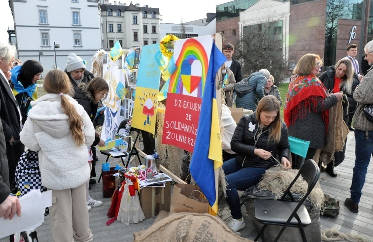 Wiec solidarności z walczącą Ukrainą 