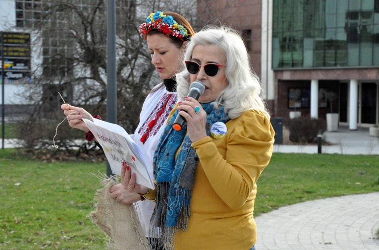 Wiec solidarności z walczącą Ukrainą 