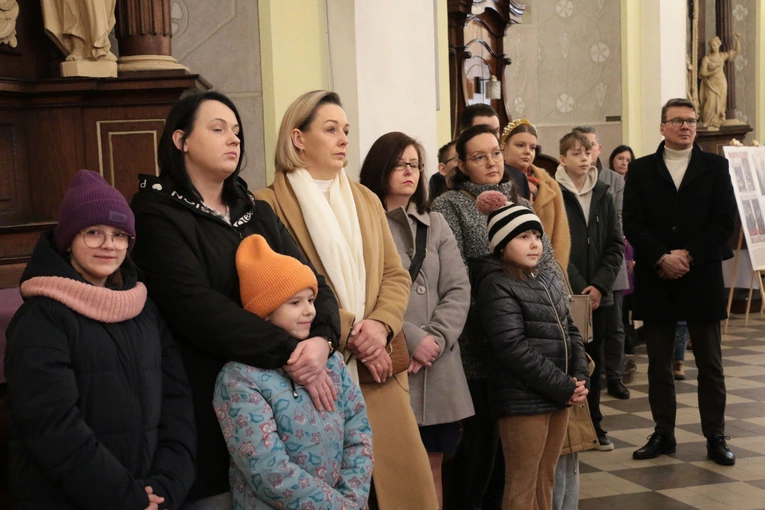 Żuromin. Peregrynacja relikwii bł. rodziny Ulmów