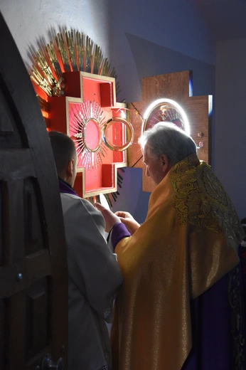 Przasnysz. Poświęcenie kaplicy w farze