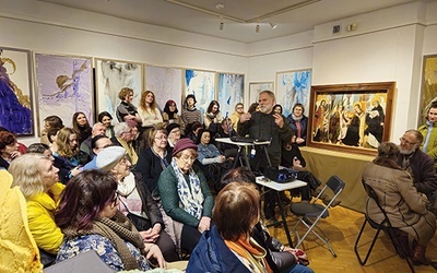 Dzieło po powrocie z Krakowa oglądała liczna publiczność.