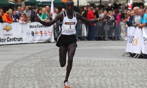 10 tys. obcokrajowców w rzymskim maratonie
