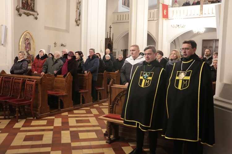 Popowo. Peregrynacja relikwii błogosławionej rodziny Ulmów