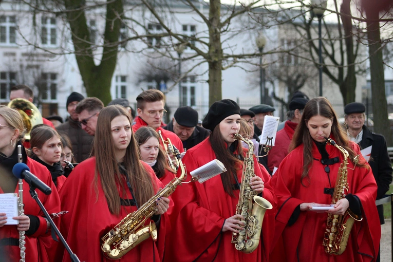 Mława. Upamiętnienie żołnierzy wyklętych z prezydentem RP