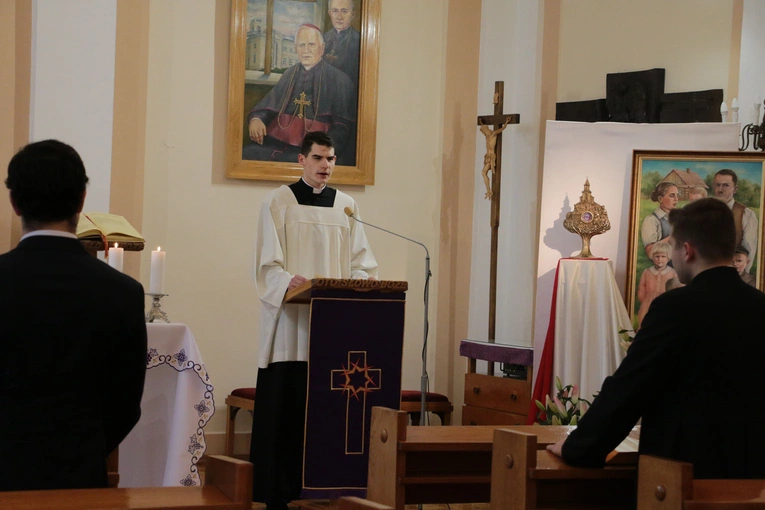 Płock. Ostatni dzień peregrynacji relikwii bł. rodziny Ulmów