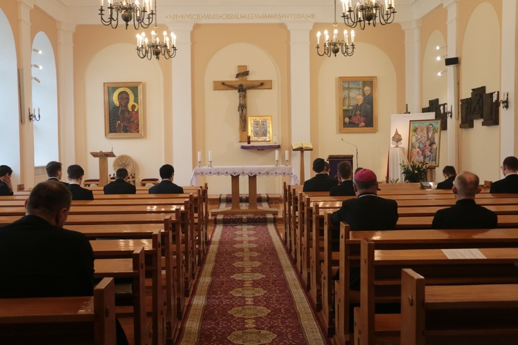 Płock. Ostatni dzień peregrynacji relikwii bł. rodziny Ulmów