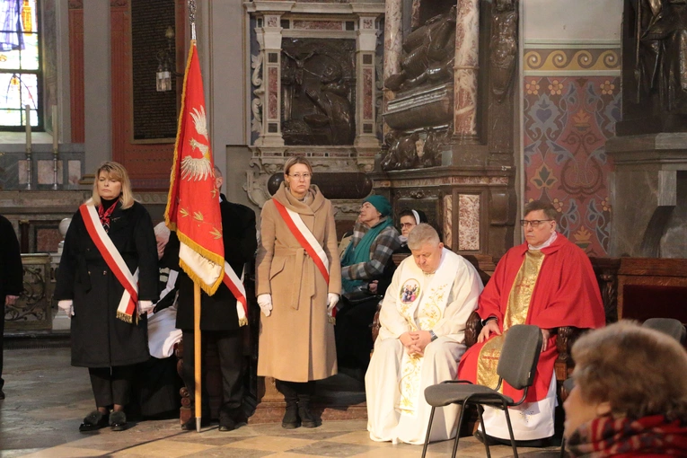 Płock. Zakończenie peregrynacji relikwii błogosławionej rodziny Ulmów