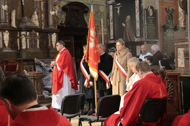 Płock. Zakończenie peregrynacji relikwii błogosławionej rodziny Ulmów