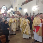 25 lat sądeckiej grupy św. o. Pio