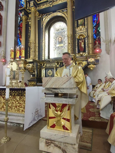 25 lat sądeckiej grupy św. o. Pio