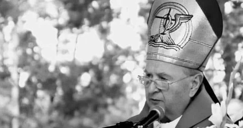 Zmarł bp Piotr Krupa