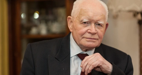 Prof. Adam Strzembosz: projekt ustawy o „świadomym rodzicielstwie” jest niezgodny z Konstytucją 