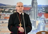 Bp Mendyk: od początku byłem przekonany, że upominanie się o dobre imię ma sens 