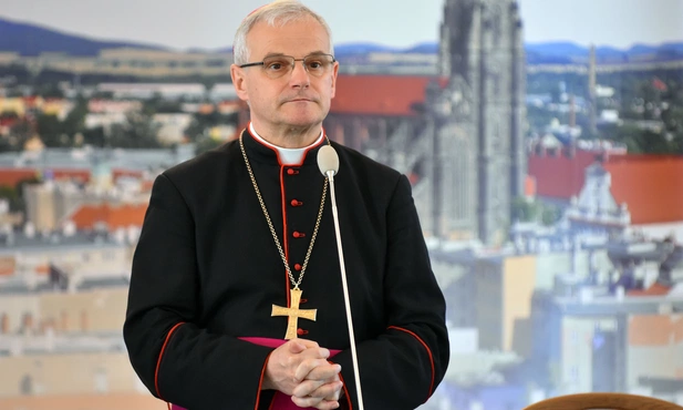 Bp Mendyk: od początku byłem przekonany, że upominanie się o dobre imię ma sens 