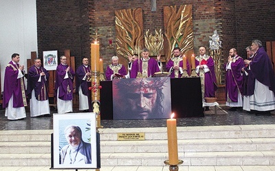 Mszy św. w Koszalinie przewodniczył bp Zbigniew Zieliński.