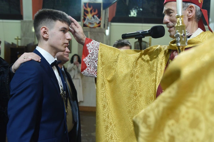 Bierzmowanie w par. św. Jakuba w Brzesku