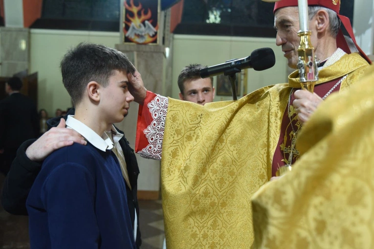 Bierzmowanie w par. św. Jakuba w Brzesku