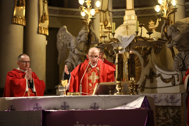 Relikwie błogosławionej rodziny Ulmów w Skierniewicach