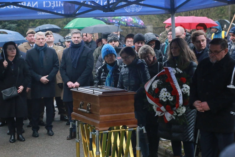 Pogrzeb Józefa Orkisza "Lotnego"