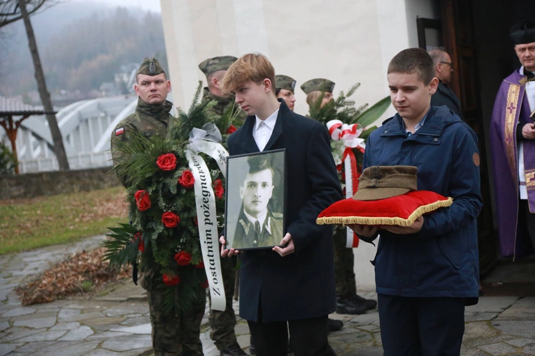 Pogrzeb Józefa Orkisza "Lotnego"