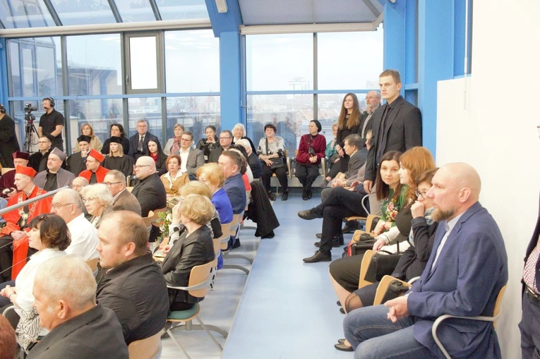 30-lecie Uniwersytetu Opolskiego. Doktorat honoris causa dla prof. F.A. Marka