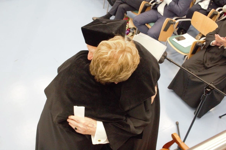 30-lecie Uniwersytetu Opolskiego. Doktorat honoris causa dla prof. F.A. Marka